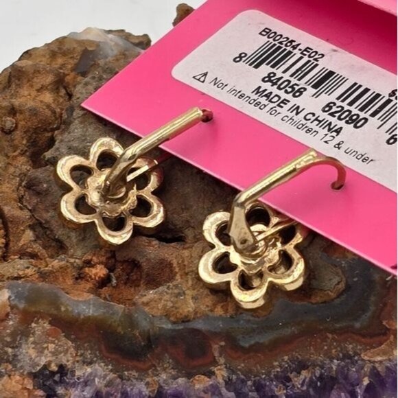 Betsey Johnson Gold Tone Floral Crystal Pave Leverback Drop Earrings READ - Picture 2 of 2